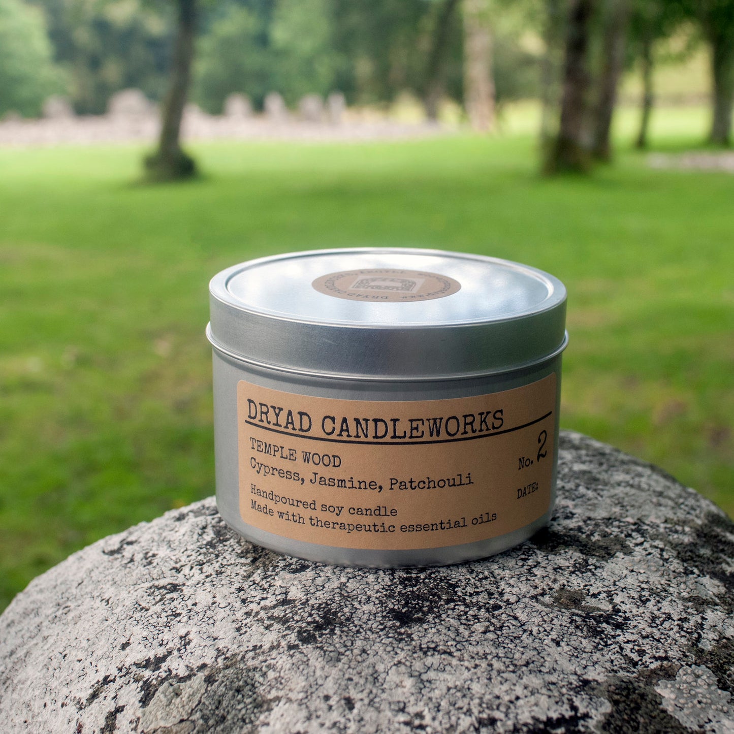 No. 2 Temple Wood Double Wick Tin Candle 300 ml
